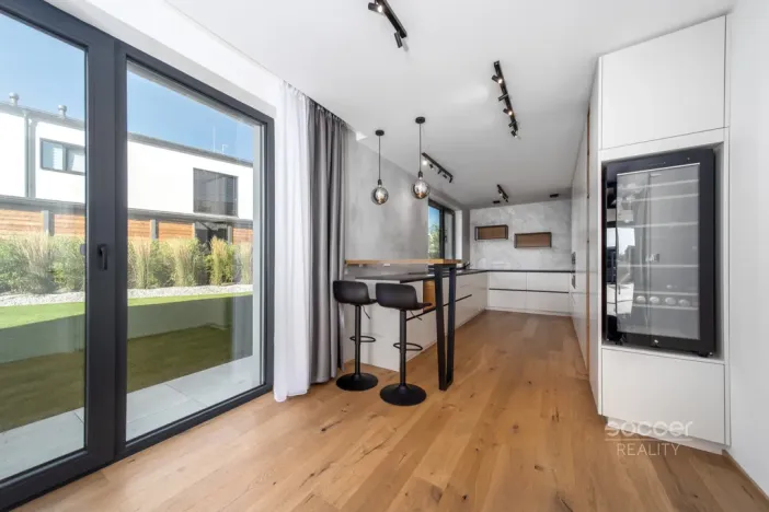 Prodej rodinného domu, Předboj, K Parku, 285 m2