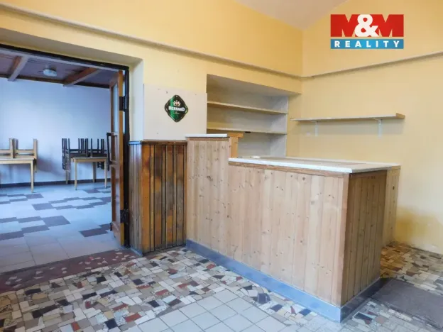 Pronájem restaurace, Kasejovice, 700 m2