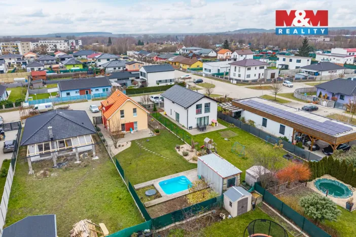Prodej rodinného domu, Milovice - Mladá, 96 m2