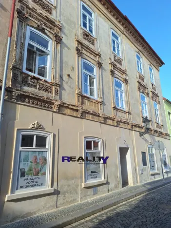 Pronájem obchodního prostoru, Žatec, Poděbradova, 145 m2