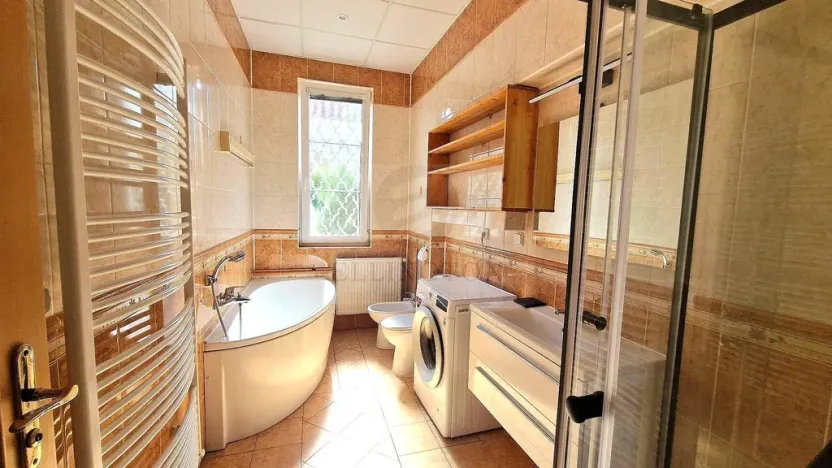 Pronájem bytu 3+1, Praha - Košíře, Nad zámečkem, 84 m2