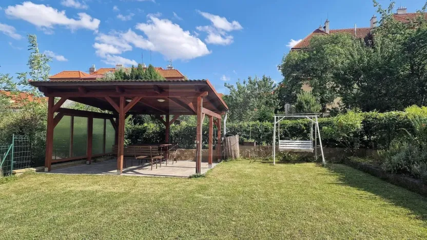 Pronájem bytu 3+1, Praha - Košíře, Nad zámečkem, 84 m2