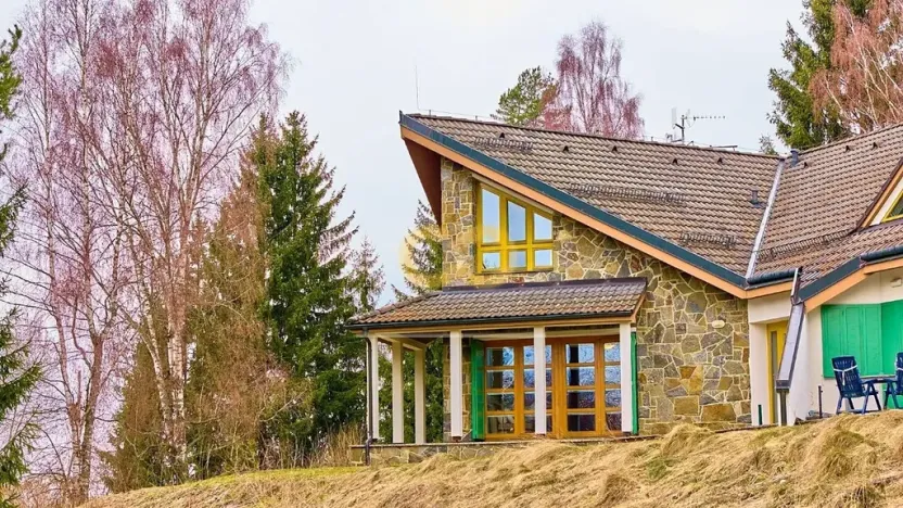 Prodej bytu 1+kk, Horní Planá, Jenišov, 43 m2