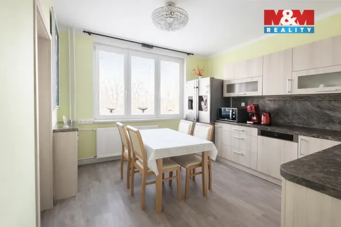 Pronájem bytu 3+1, Louny, Petra Obrovce, 75 m2