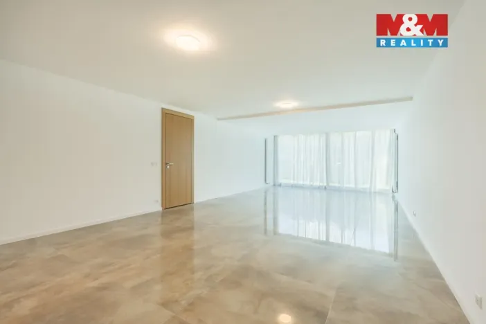 Prodej rodinného domu, Praha - Libuš, V Hrobech, 279 m2