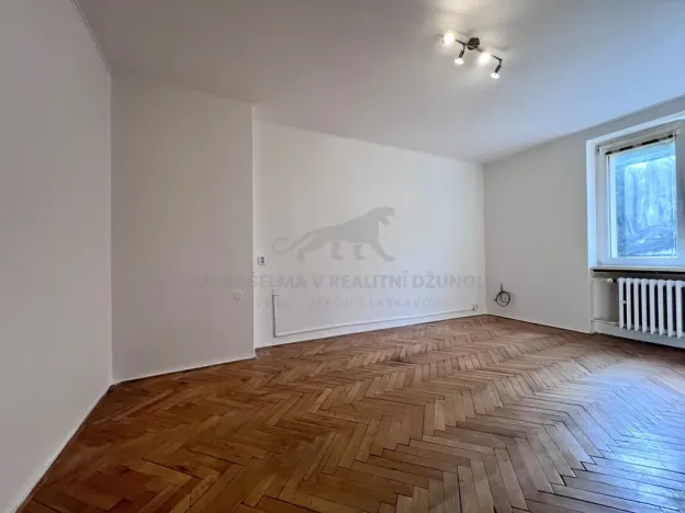 Pronájem bytu 1+kk, Praha - Kbely, Luštěnická, 25 m2