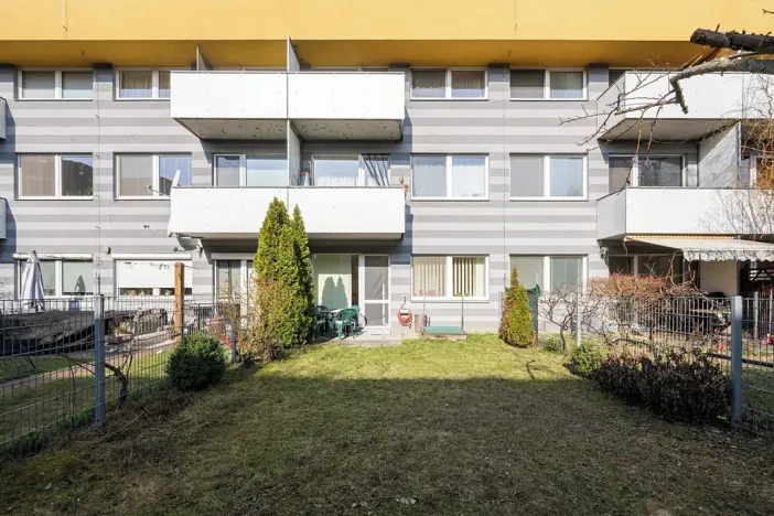 Pronájem bytu 2+kk, Brno, Šmahova, 44 m2