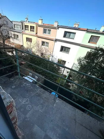 Pronájem bytu 1+kk, Praha - Záběhlice, Macešková, 25 m2