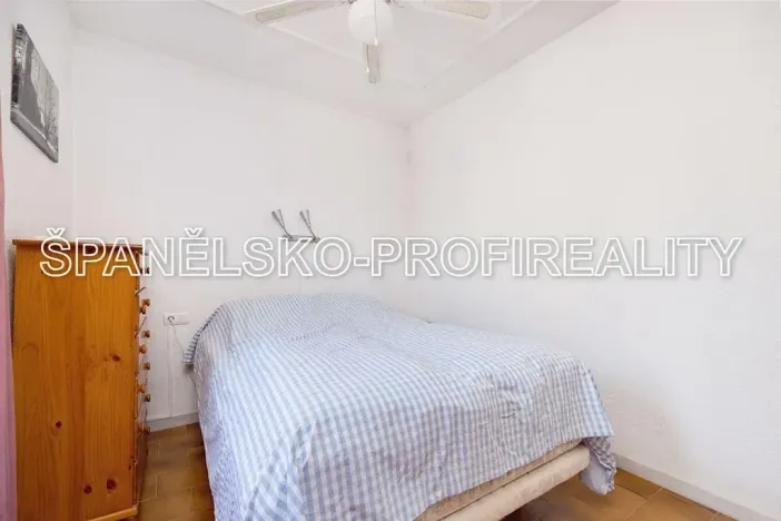 Prodej vícegeneračního domu, Alicante, Španělsko, 78 m2