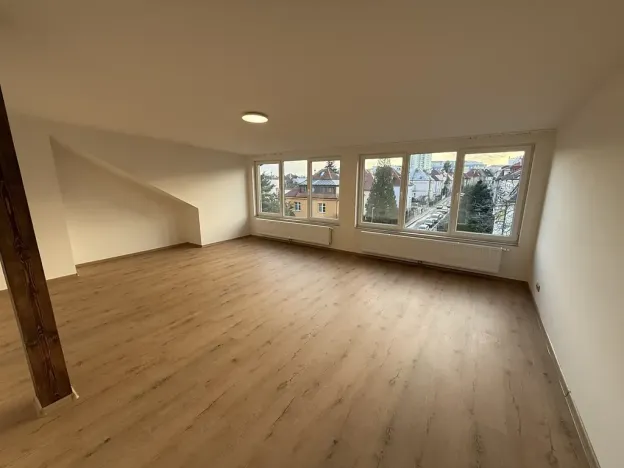 Pronájem bytu 3+1, Praha - Michle, Na líše, 136 m2