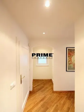 Pronájem bytu 3+kk, Praha - Nové Město, Odborů, 96 m2