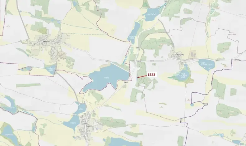 Dražba lesa, Hradiště, 645 m2