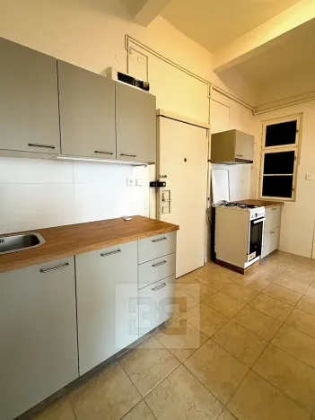 Pronájem bytu 2+1, Praha - Holešovice, U Uranie, 56 m2