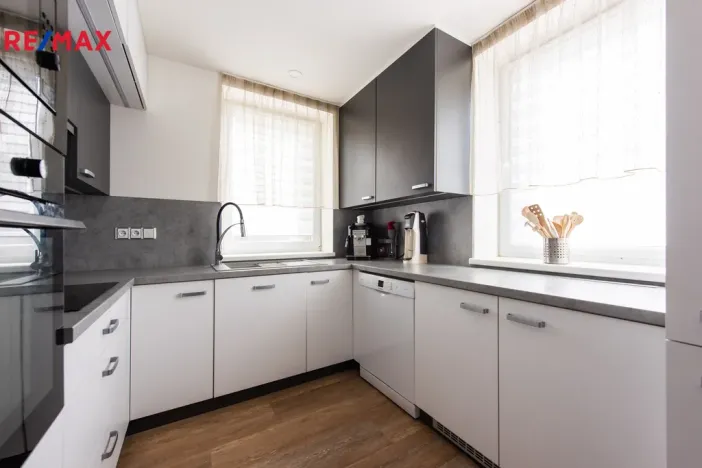 Prodej rodinného domu, Bedihošť, L. Svobody, 209 m2