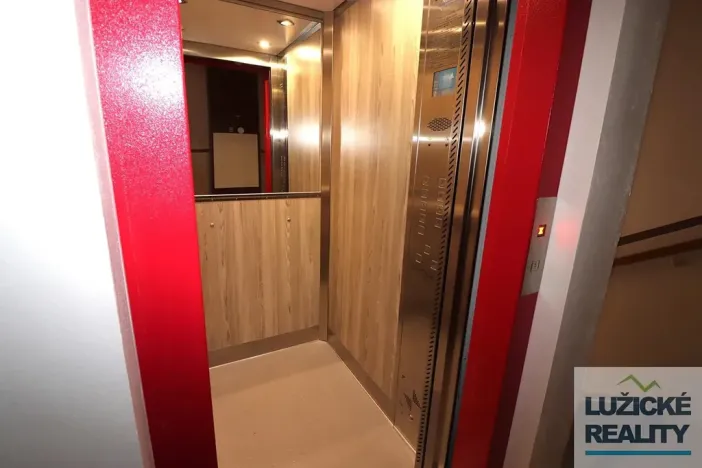 Prodej bytu 2+kk, Liberec, Halasova, 40 m2