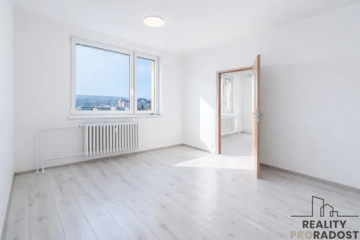 Prodej bytu 3+1, Znojmo, Sokolovská, 69 m2