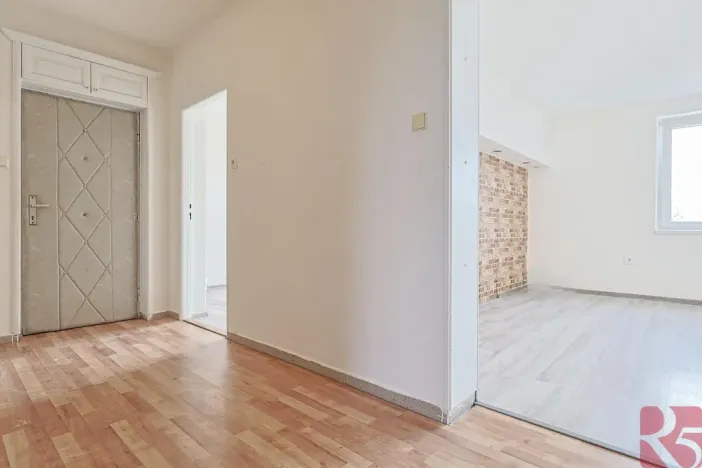 Prodej bytu 3+1, Pátek, 79 m2