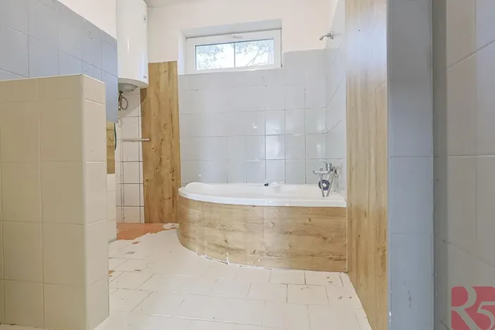 Prodej bytu 3+1, Pátek, 79 m2