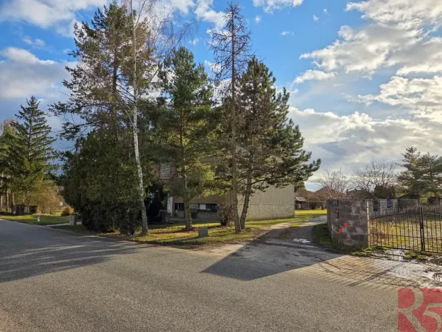 Prodej bytu 3+1, Pátek, 79 m2