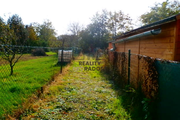 Prodej zahrady, Znojmo, 1330 m2