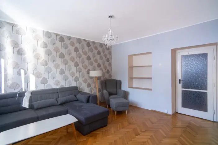 Pronájem bytu 2+1, Trutnov - Střední Předměstí, Železničářská, 56 m2