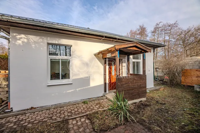 Pronájem obchodního prostoru, Vestec, Vestecká, 252 m2