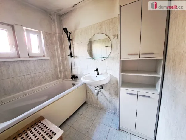 Prodej bytu 3+1, Ústí nad Labem - Klíše, Střížovická, 69 m2