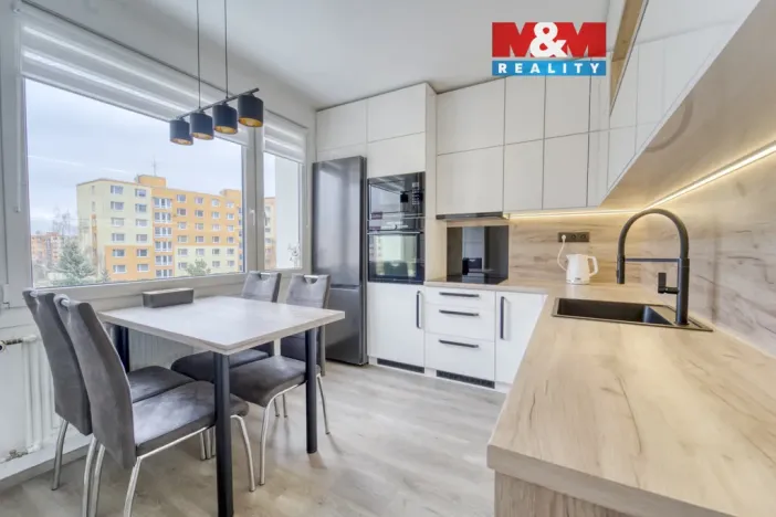 Prodej bytu 4+1, Plzeň - Bolevec, Rabštejnská, 83 m2