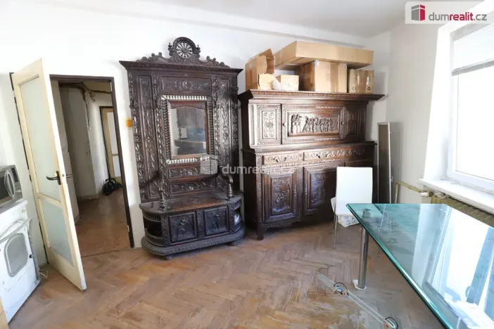 Prodej bytu 2+1, Karlovy Vary, nábřeží Jana Palacha, 63 m2