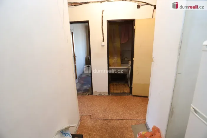 Prodej bytu 2+1, Karlovy Vary, nábřeží Jana Palacha, 63 m2