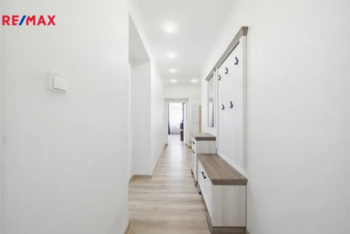 Prodej bytu 2+1, Karlovy Vary, Koptova, 78 m2