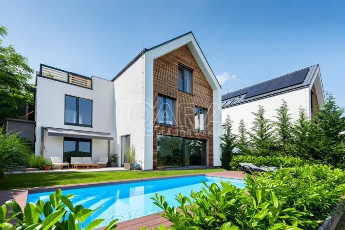 Prodej rodinného domu, Statenice, Nad Vinicí, 219 m2