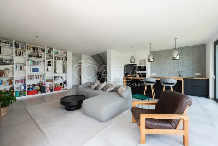 Prodej rodinného domu, Statenice, Nad Vinicí, 219 m2