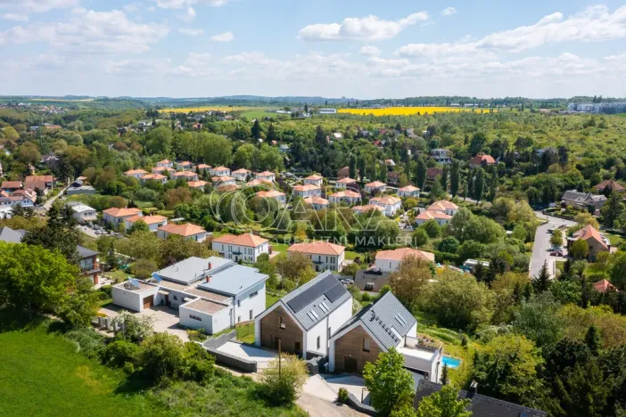 Prodej rodinného domu, Statenice, Nad Vinicí, 219 m2