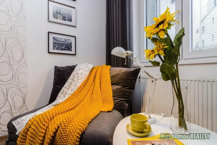 Pronájem bytu 2+kk, Praha - Střížkov, Zakšínská, 52 m2