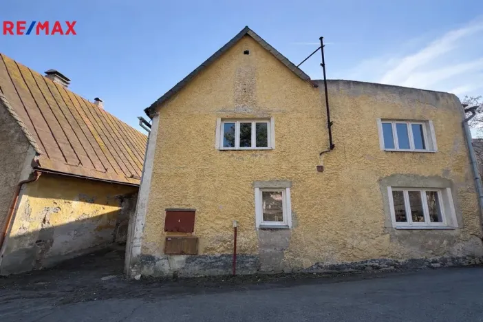 Prodej pozemku pro bydlení, Žlutice, Poděbradova, 358 m2