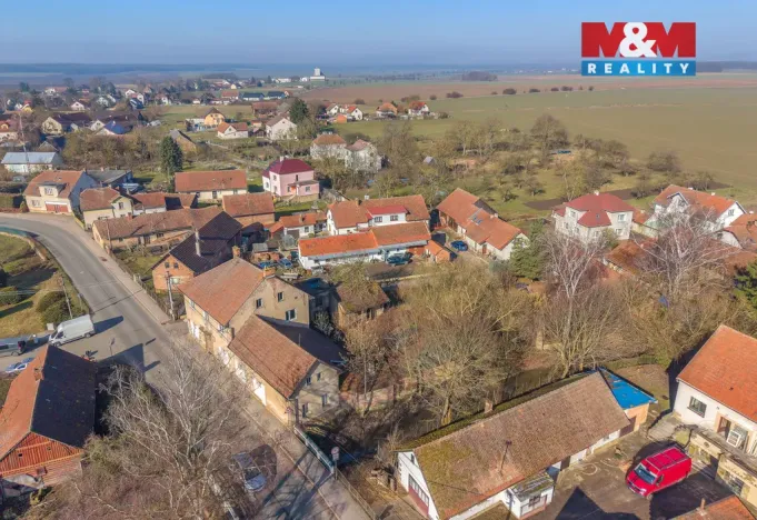 Prodej rodinného domu, Chomutice, 260 m2