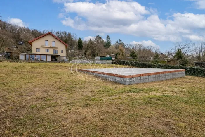 Prodej pozemku pro bydlení, Praha - Zbraslav, Závist, 1056 m2