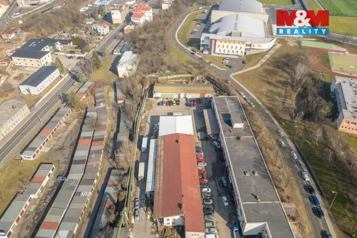 Prodej obchodního prostoru, Teplice, Libušina, 760 m2