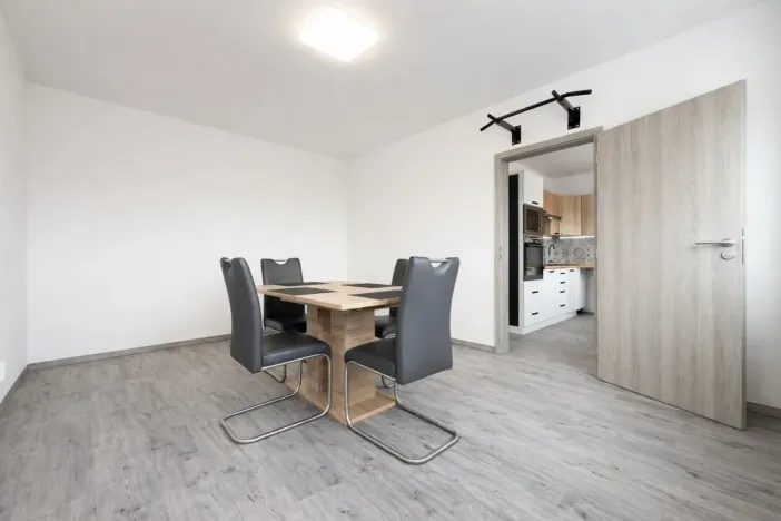 Pronájem bytu 4+1, Jirkov, U Sauny, 87 m2