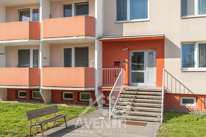 Pronájem bytu 1+1, Napajedla, Zábraní, 36 m2