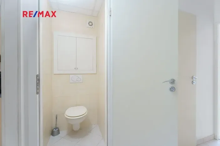 Prodej bytu 3+1, Praha - Čimice, Křivenická, 72 m2