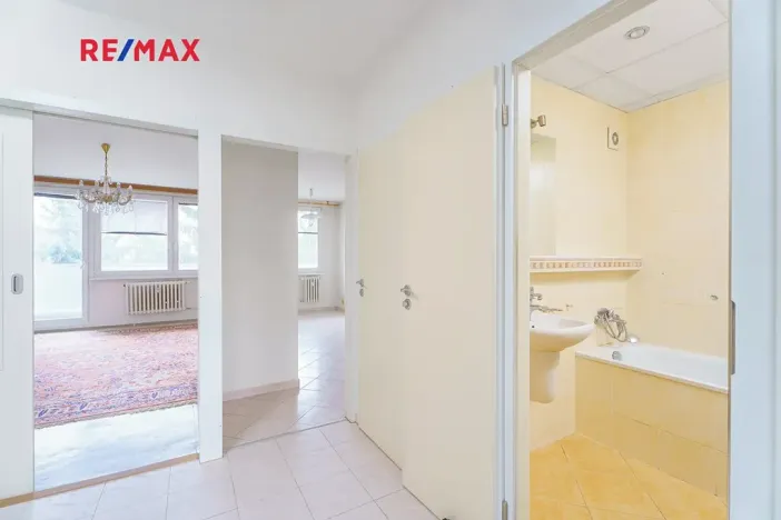 Prodej bytu 3+1, Praha - Čimice, Křivenická, 72 m2