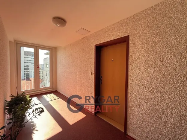 Prodej bytu 1+kk, Praha - Letňany, Třinecká, 41 m2