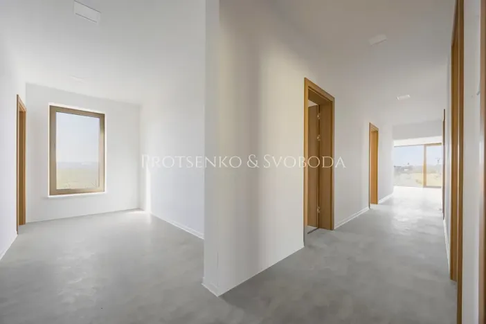 Pronájem kanceláře, Velká Bíteš, 937 m2