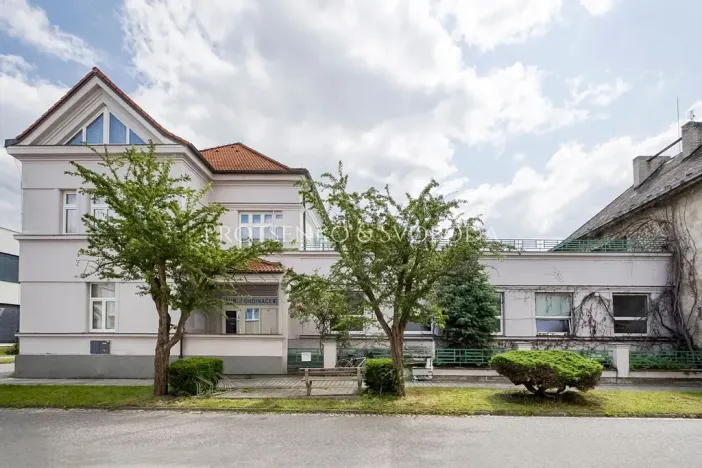 Prodej vily, Bechyně, Čechova, 660 m2