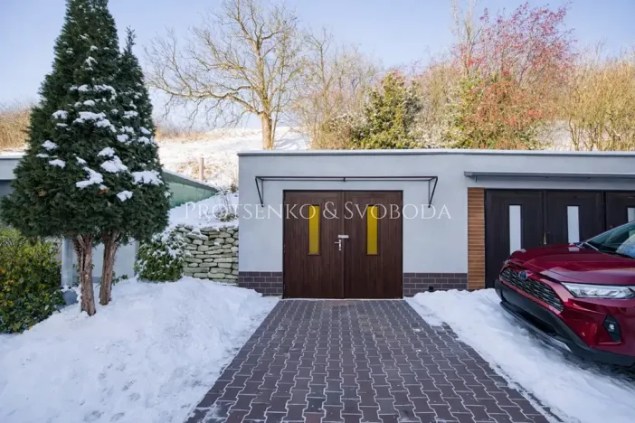 Prodej činžovního domu, Kolín, Ke Hřišti, 186 m2