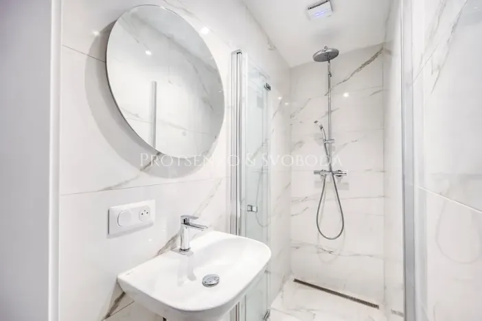 Prodej bytu 3+1, Praha - Nové Město, Spálená, 100 m2