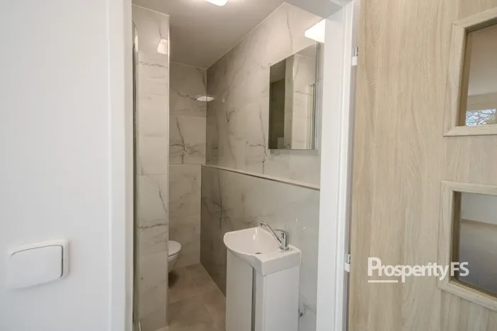 Pronájem bytu 1+1, Ústí nad Labem - Neštěmice, Hluboká, 37 m2