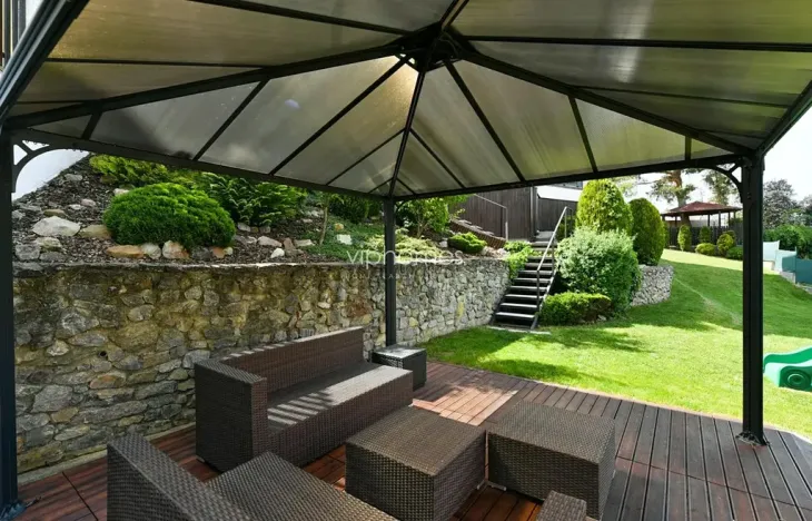 Pronájem vily, Praha - Stodůlky, Ke Koh-i-nooru, 300 m2